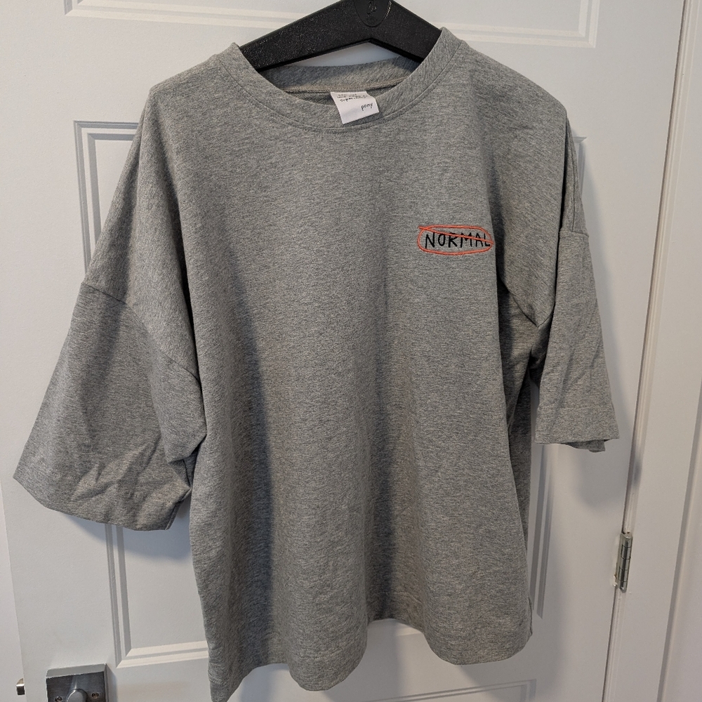 Pony/Gray Graphic T-Shirt Sz XL